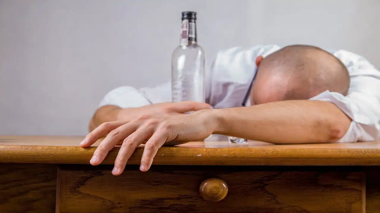CBD-Öl Alkoholismus Hilfe